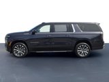 New 2025 Chevrolet Suburban High Country image 2