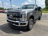 New 2025 Ford F250 XLT image 4