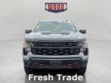 Used 2025 Chevrolet Silverado 1500 Custom Trail Boss w/ LPO, Dark Essentials Package image 2