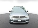 Used 2024 Volkswagen Tiguan SE image 4