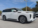 New 2025 INFINITI QX80 Luxe image 2