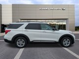 Used 2022 Ford Explorer XLT w/ Equipment Group 202A image 4