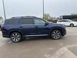 New 2025 Honda Pilot Touring image 2