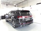 Used 2024 Volkswagen Atlas SE image 4