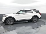 New 2025 Ford Explorer Active w/ Active Comfort Package image 5