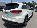 Used 2019 Toyota Highlander FWD V6 image 3