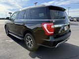 Used 2021 Ford Expedition XLT image 4