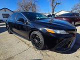 Used 2020 Toyota Camry XSE image 3
