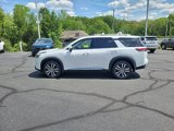 New 2025 Nissan Pathfinder Platinum image 2