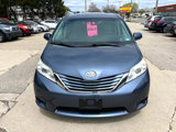 Used 2015 Toyota Sienna LE image 2