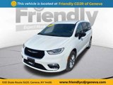 New 2026 Chrysler Pacifica Select image 2