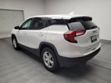 Used 2024 GMC Terrain SLE image 5