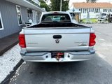 Used 2011 Dodge Dakota Big Horn image 4