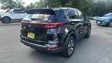 Used 2022 Kia Sportage LX image 5