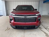 New 2026 Chevrolet Traverse LT image 2