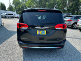 Used 2019 Chrysler Pacifica Limited image 4