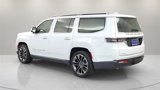 Used 2022 Jeep Grand Wagoneer Series III w/ Rear Seat Video Group 1 image 5