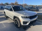 New 2025 Jeep Grand Cherokee Limited w/ Luxury Tech Group II image 3