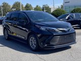 Used 2025 Toyota Sienna XLE image 5