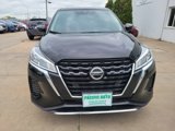 Used 2021 Nissan Kicks S image 2