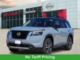 New 2025 Nissan Pathfinder Platinum image 2
