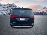 New 2026 Chrysler Pacifica Select image 4