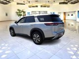 New 2025 Nissan Pathfinder SL image 3