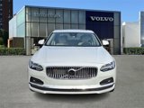 New 2025 Volvo S90 B6 Plus image 2