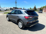 Used 2021 Ford Escape SE image 3