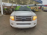 Used 2013 Ford Expedition EL XLT image 2