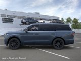New 2025 Lincoln Navigator Reserve image 3
