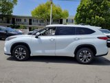 Certified 2022 Toyota Highlander XLE image 3