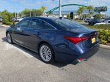 Used 2020 Toyota Avalon Limited image 2