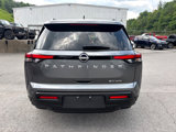 Used 2024 Nissan Pathfinder SV image 3