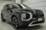 Used 2025 Mitsubishi Outlander SEL image 2