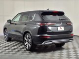 New 2025 Mitsubishi Outlander SE image 5