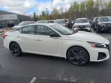 Used 2024 Nissan Altima 2.5 SR w/ SR Premium Package image 4