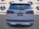 Used 2025 BMW X5 xDrive50e image 6