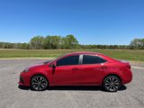 Used 2019 Toyota Corolla SE image 2