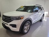 Used 2022 Ford Explorer XLT image 2