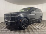 Certified 2025 Lincoln Navigator Reserve image 3