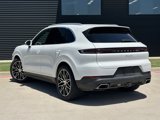 Certified 2024 Porsche Cayenne image 3