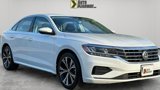 Used 2021 Volkswagen Passat 2.0T SE image 3