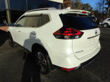 Used 2019 Nissan Rogue SL w/ Premium Package image 6