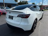 Used 2023 Tesla Model Y Performance image 5