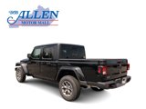 New 2025 Jeep Gladiator Sport image 5