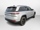New 2025 Jeep Grand Cherokee Altitude w/ Trailer Tow Package image 3