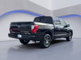 Used 2024 Nissan Titan SV image 5