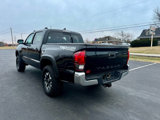 Used 2019 Toyota Tacoma TRD Off-Road image 4