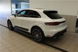 Used 2024 Porsche Macan image 3